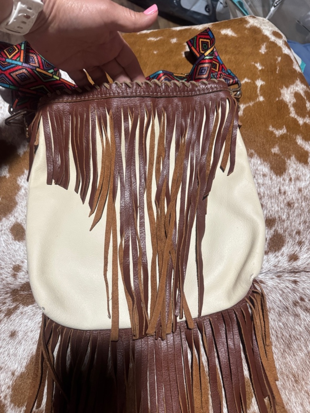 Real Leather~Fringed Boho Crossbody Bag in Cream and Brown - Picture 2 of 6